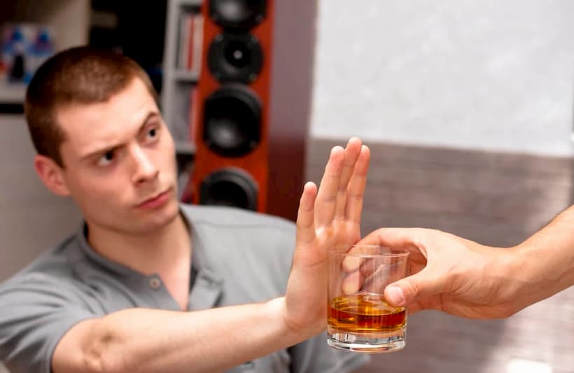 как убедить алкоголика лечиться
